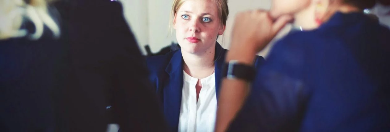 12-erreurs-a-eviter-en-entretien-individuel-wom